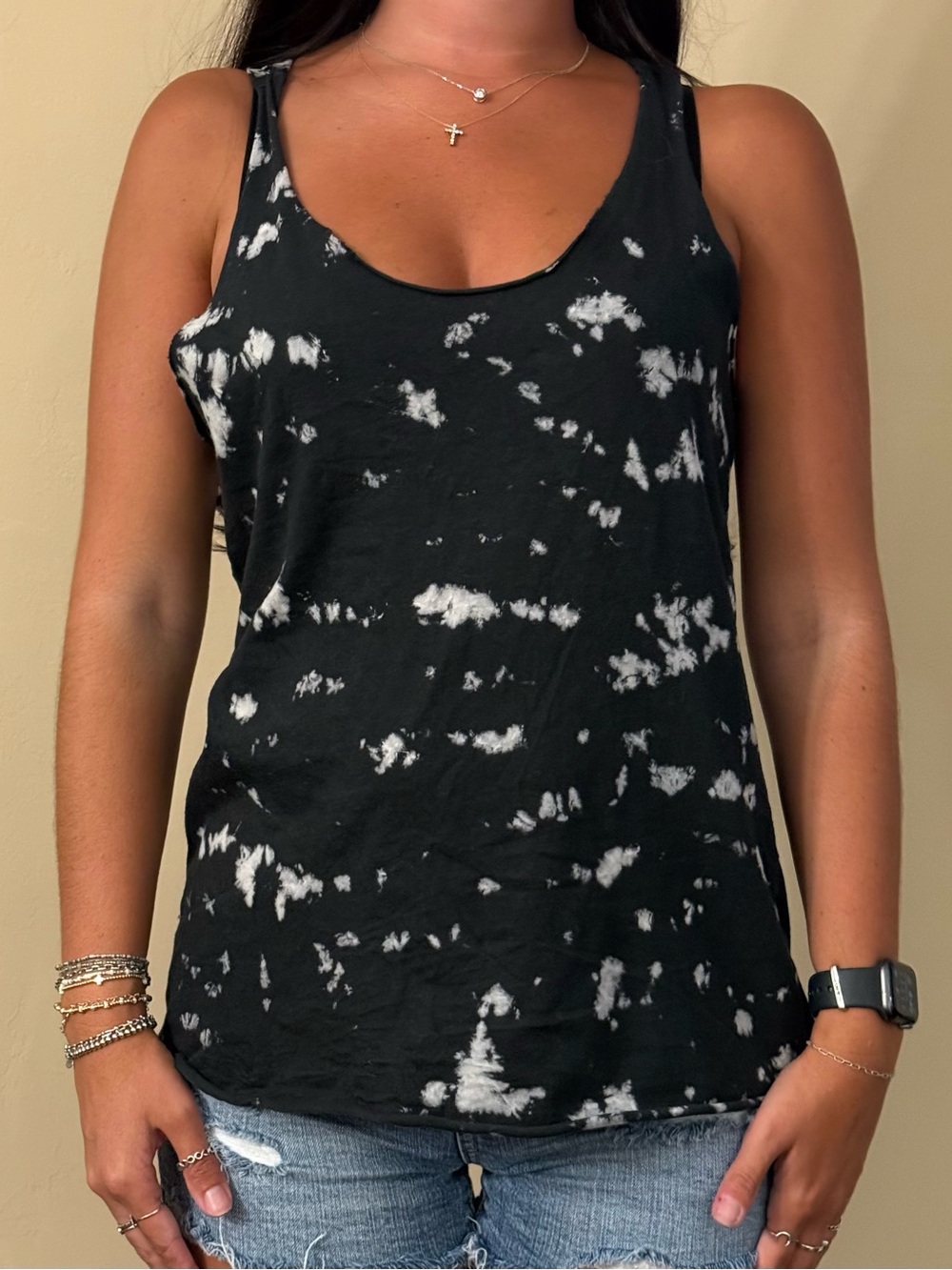 Black Tie-Dye Scoop Neck Tank Top with Open Back